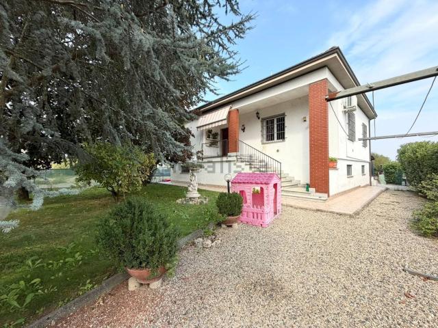 Casa in vendita a Rampina, Castellazzo Bormida