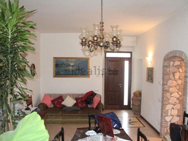 Casa in vendita a Orvieto, Umbria