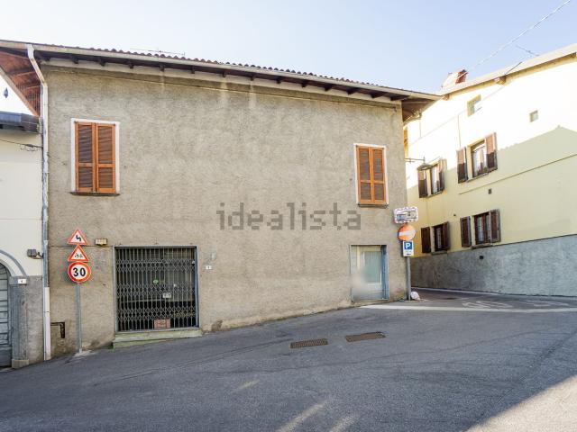 Casa in vendita a Lurago D'erba, Lombardia