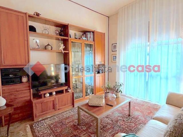 Casa in vendita a San Paolo, Prato