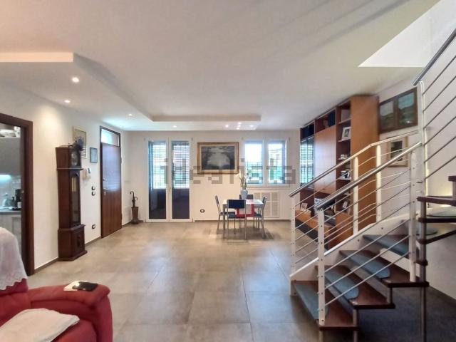 Casa in vendita a Medicina, Reggio Emilia