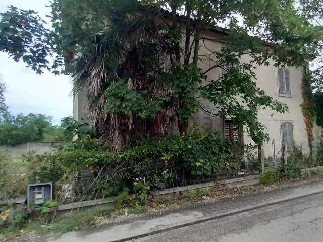 Casa in vendita a Trave, Marche