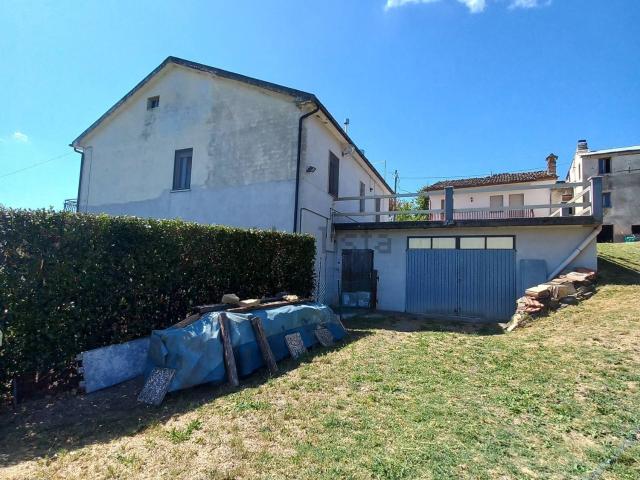 Casa in vendita a Marche, Fermo