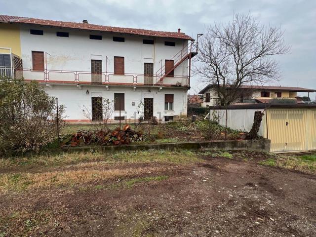 Casa in vendita a Gaggiolo, Piemonte