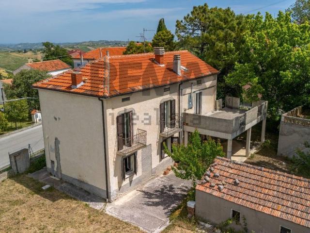 Casa in vendita a Casalanguida, Abruzzo