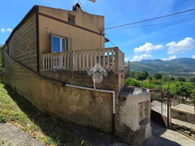 Casa in vendita a Sant'agata De' Goti, Campania