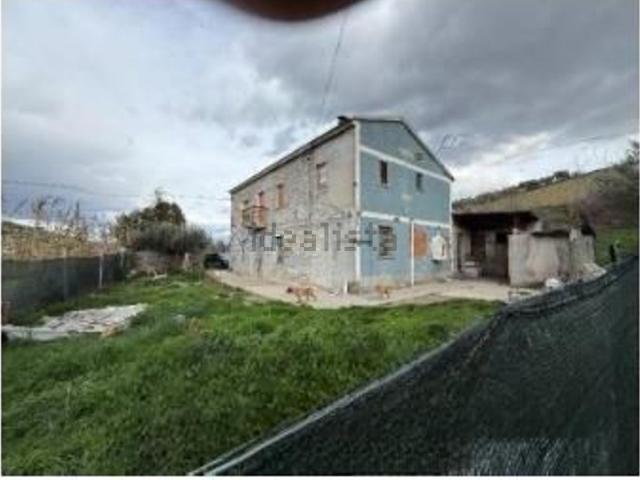Casa in vendita a Guarenna Nuova, Casoli