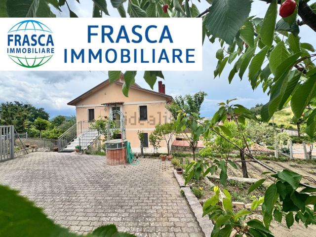 Casa in vendita a Lago, Petruro Irpino