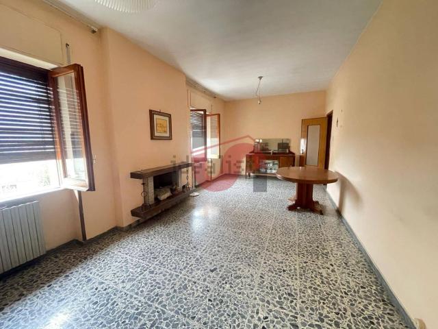 Casa in vendita a Solopaca, Campania
