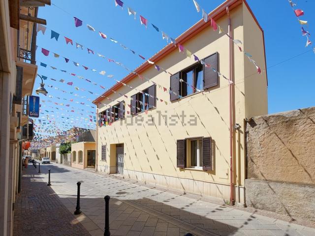 Casa in vendita a Pula, Sardigna/Sardegna