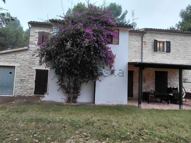 Casa in vendita a Marche, Ancona