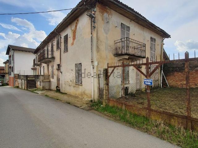 Casa in vendita a Piemonte, Asti