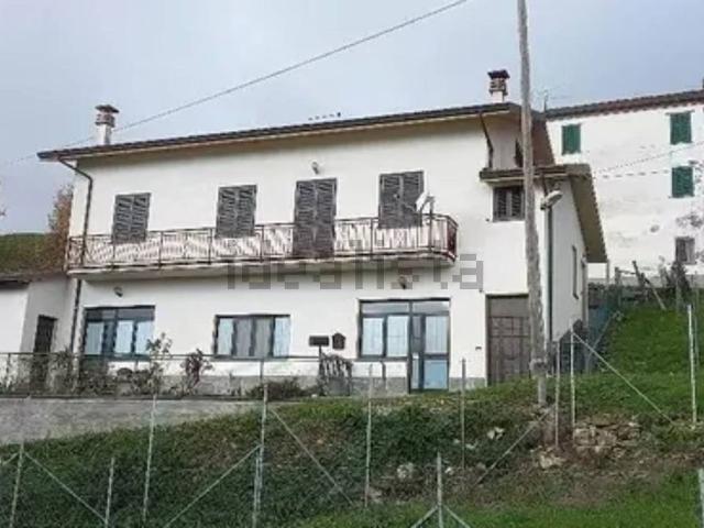 Casa in vendita a Bedonia, Reggio Emilia