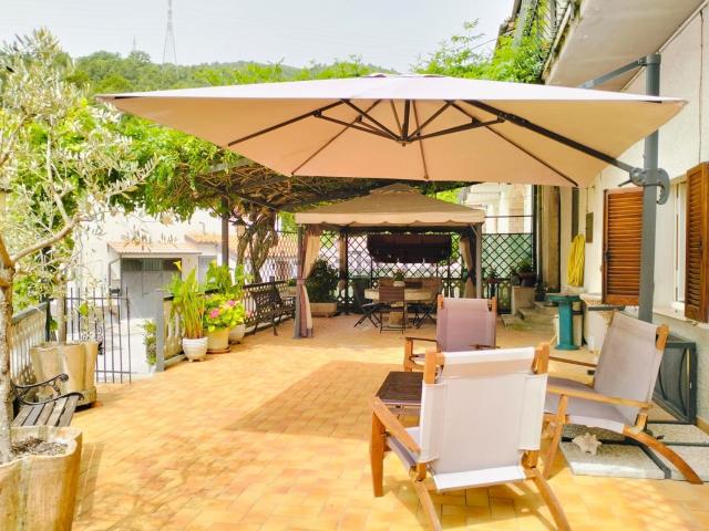 Casa in vendita a Spoleto, Umbria