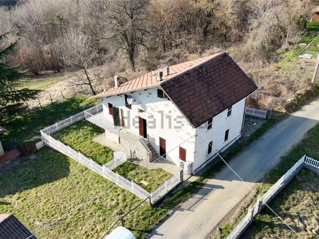 Casa in vendita a Giusvalla, Liguria