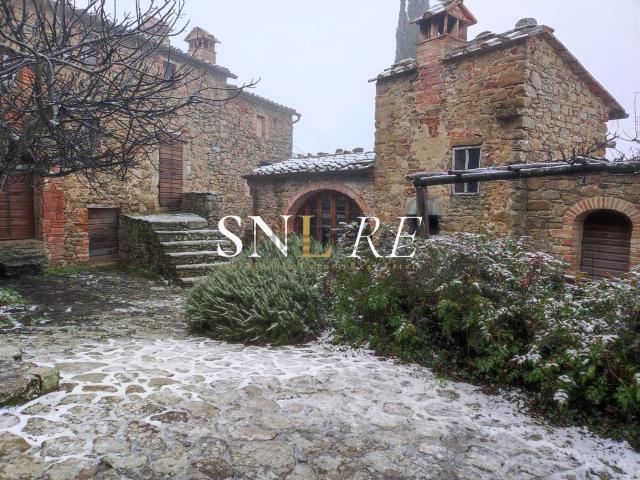 Casa in vendita a Sogna, Bucine