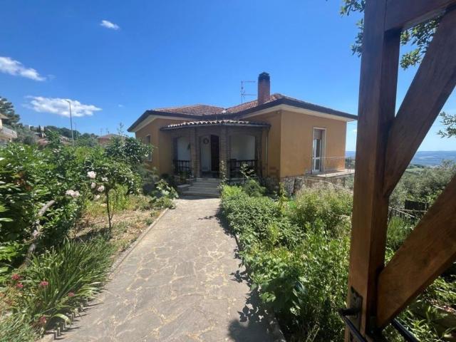 Casa in vendita a Pranzuto, Montecchio
