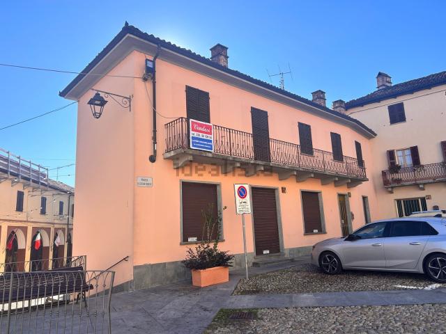 Casa in vendita a Castagnole delle Lanze, Piemonte