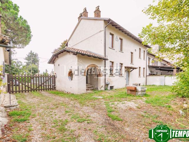Casa in vendita a Zinasco, Lombardia