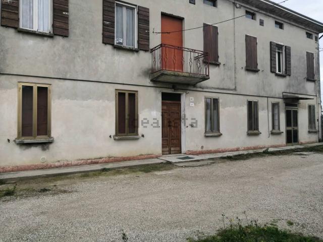 Casa in vendita a Motteggiana, Lombardia