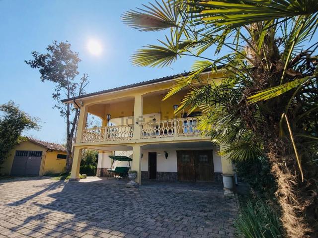 Casa in vendita a Piemonte, Asti