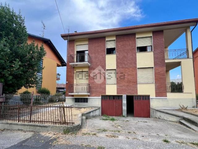 Casa in vendita a Alba, Cuneo