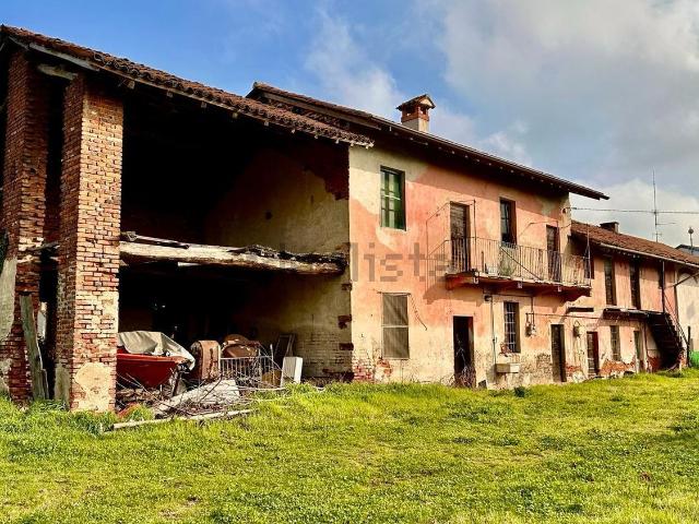 Casa in vendita a Bicocca, Piemonte