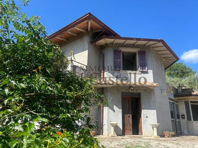 Casa in vendita a Panicale, Umbria