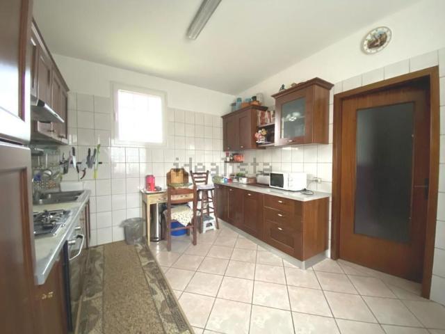 Casa in vendita a Carpaneto Piacentino, Reggio Emilia