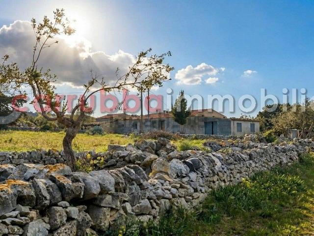 Casa in vendita a Cava D'aliga, Sicilia