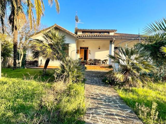 Casa in vendita a Calledro, Narni