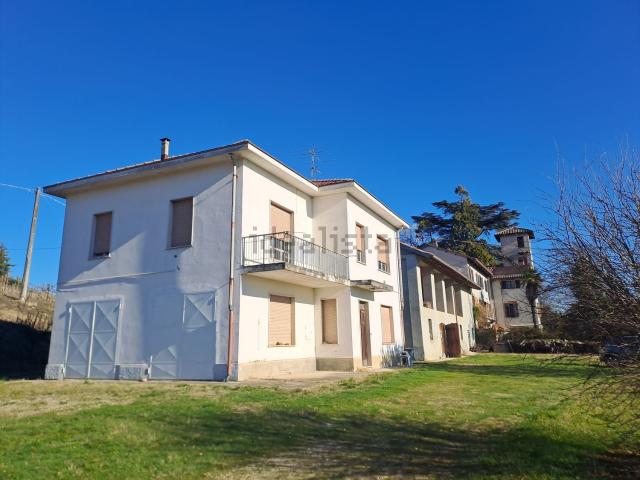 Casa in vendita a Piemonte, Asti