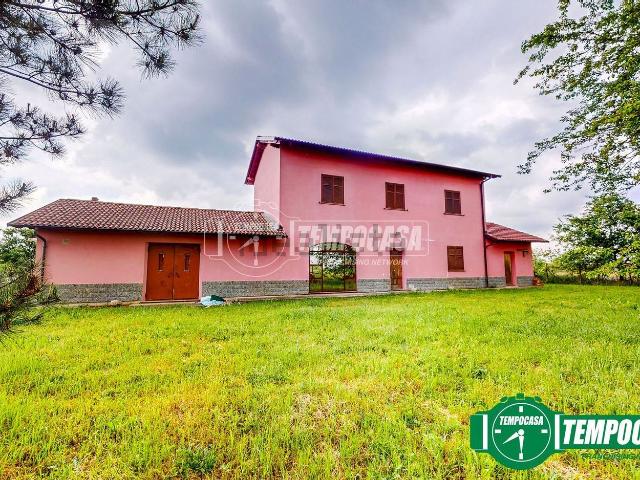 Casa in vendita a Piemonte, Alessandria
