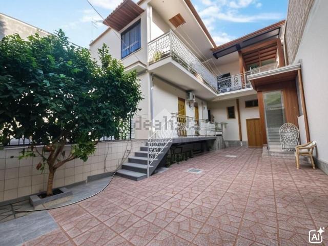 Casa in vendita a San Marcellino, Campania