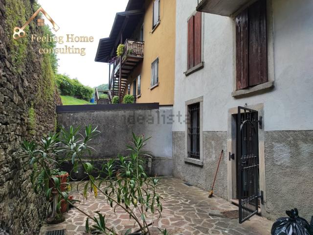Casa in vendita a Berbenno, Lombardia