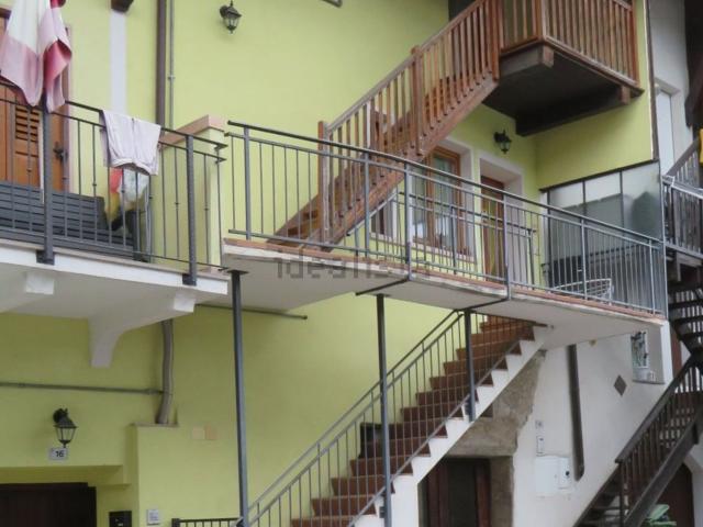 Casa in vendita a Tenna, Provincia di Trento