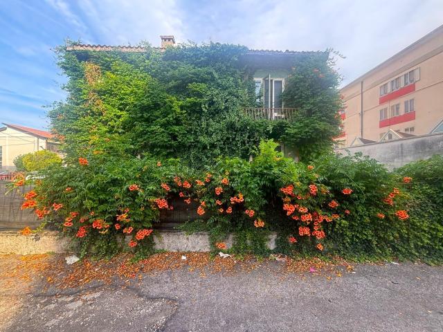Casa in vendita a Alte Ceccato, Montecchio Maggiore