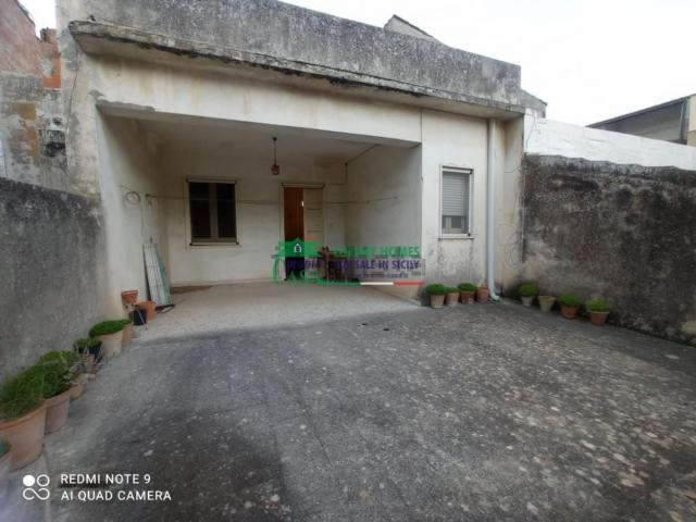 Casa in vendita a Giarratana, Ragusa