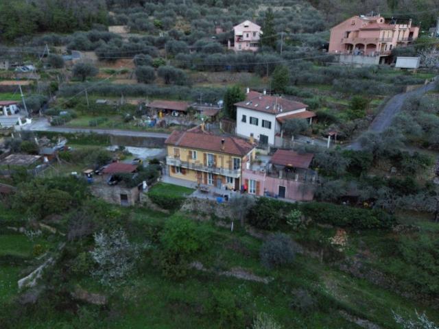 Casa in vendita a Monticello, Finale Ligure