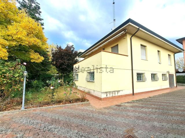 Casa in vendita a San Leonardo, Sorbolo