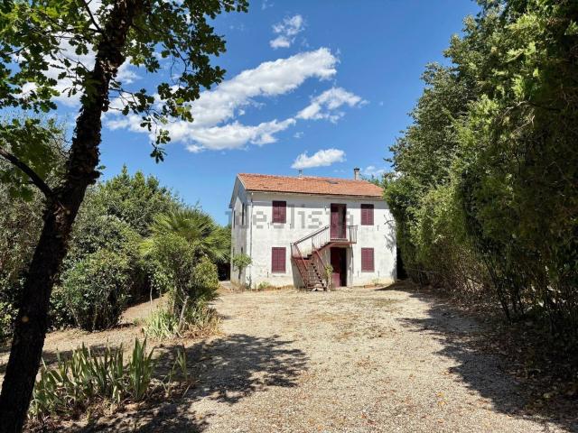 Casa in vendita a Marche, Ancona
