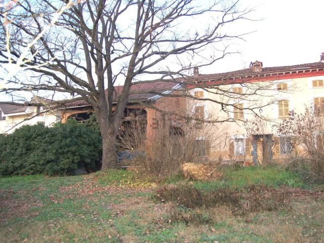 Casa in vendita a Piemonte, Alessandria