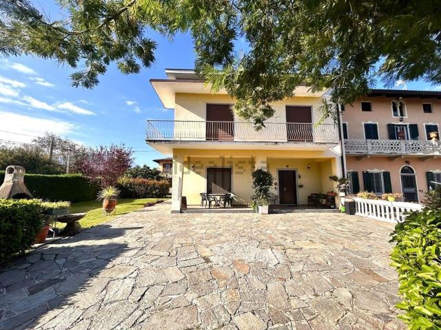 Casa in vendita a Fiorana, Ivrea