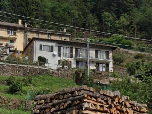 Casa in vendita a Valle Cannobina, Piemonte