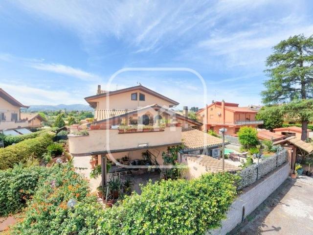 Casa in vendita a Monte Compatri, Roma Capitale