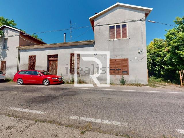 Casa in vendita a Unione di Comuni della Romagna Forlivese, Quattro