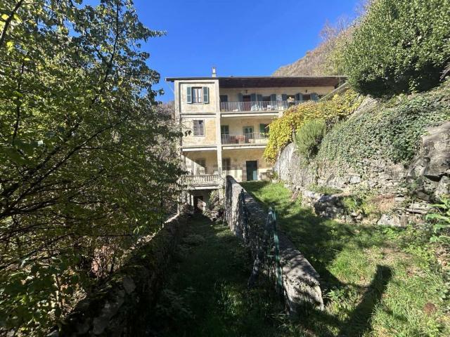 Casa in vendita a Piemonte, Biella