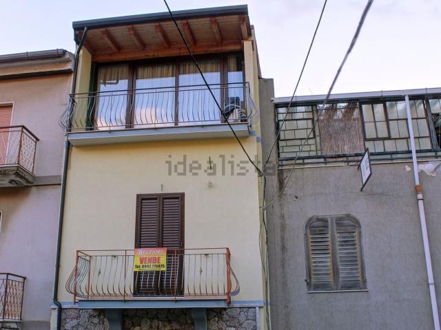 Casa in vendita a Furci Siculo, Sicilia