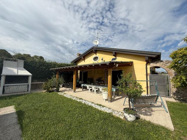 Casa in vendita a Palazzolo, Sona