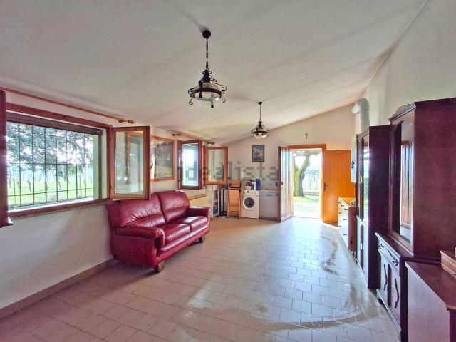 Casa in vendita a Grattacoppa, Ravenna